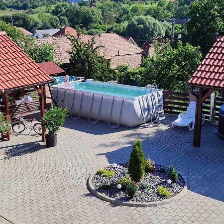 Farkaslaki Panorama Vendeghaz Hotel Lupeni  Buitenkant foto
